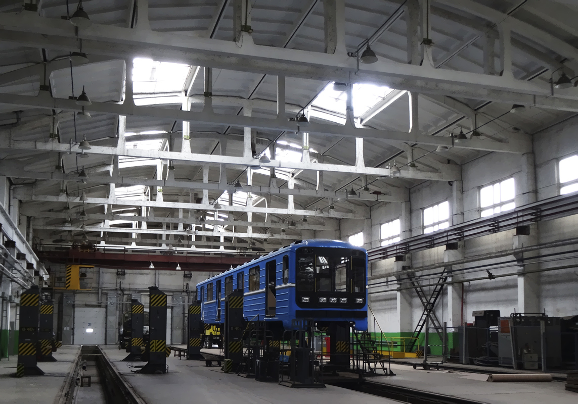 Екатеринбург, 81-717.5 (ЛВЗ/ВМ) № 8914