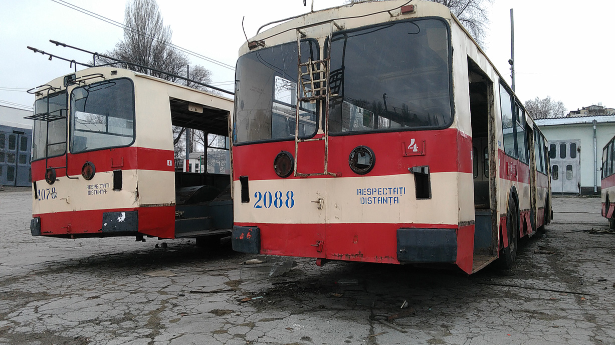 Кишинёв, ЗиУ-682В-012 [В0А] № 2078; Кишинёв, ЗиУ-682В-012 [В0А] № 2088