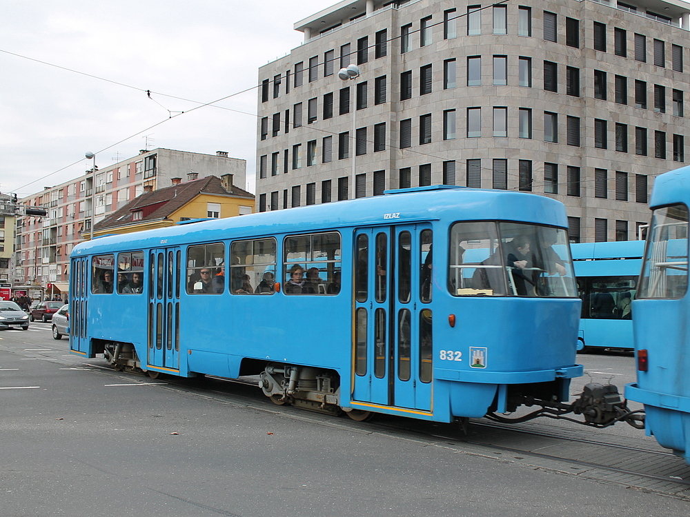 Загреб, Tatra B4YU № 832