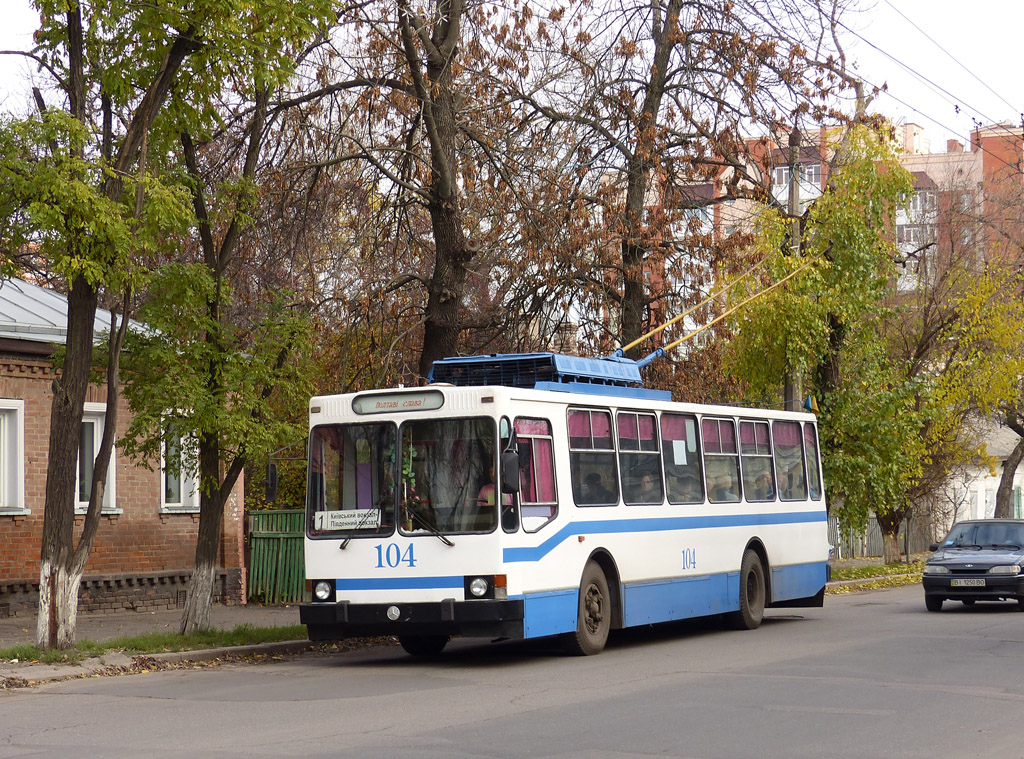 Полтава, ЮМЗ Т2 № 104