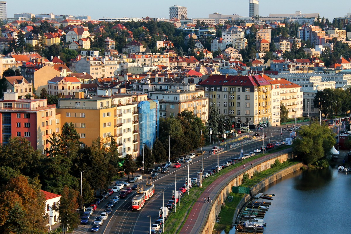 Прага — Трамвайные линии и инфраструктура