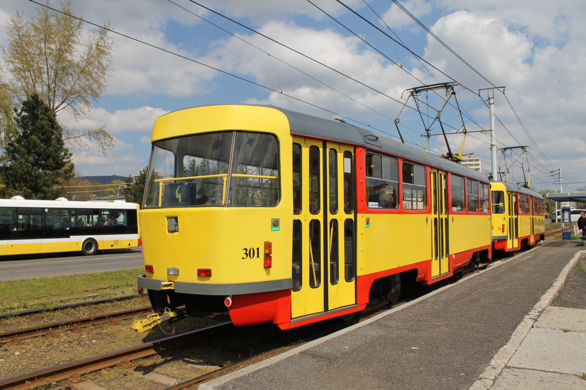 Мост ― Литвинов, Tatra T3M.3 № 301