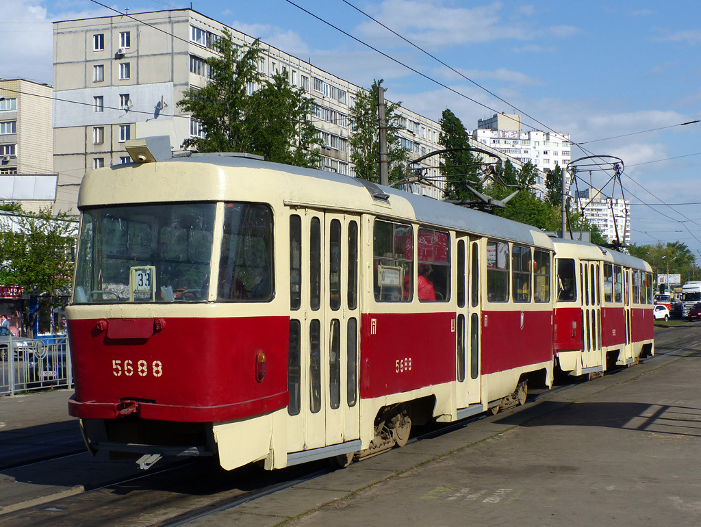 Киев, Tatra T3SU № 5688