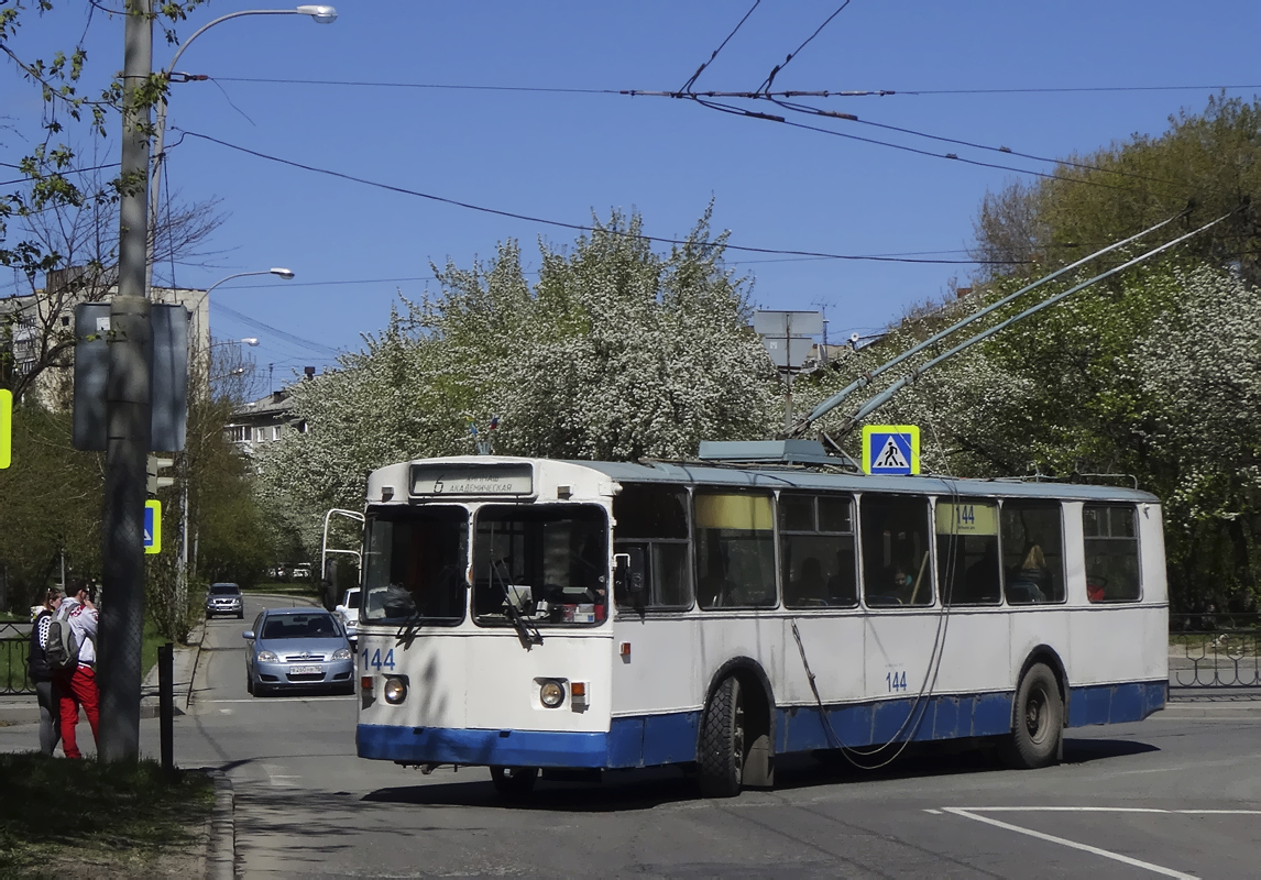 Екатеринбург, ЗиУ-682Г [Г00] № 144