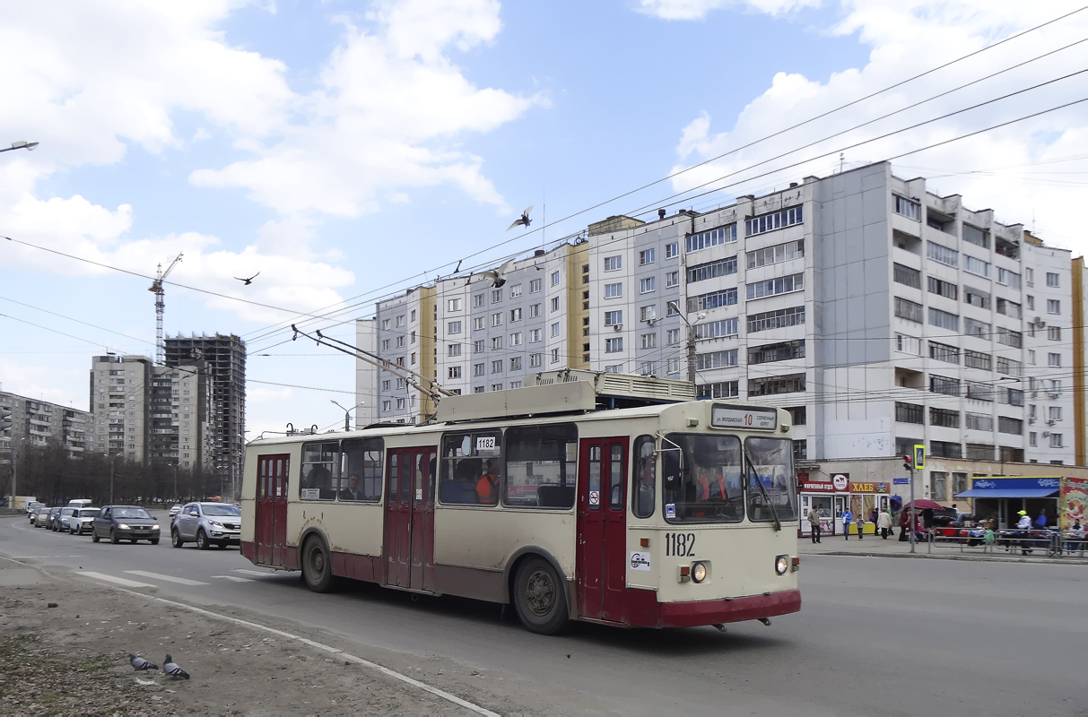 Челябинск, ЗиУ-682Г [Г00] № 1182