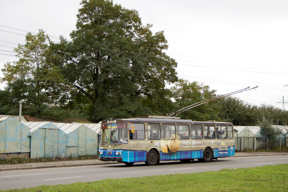 Киев, Škoda 14Tr02/6 № 2012