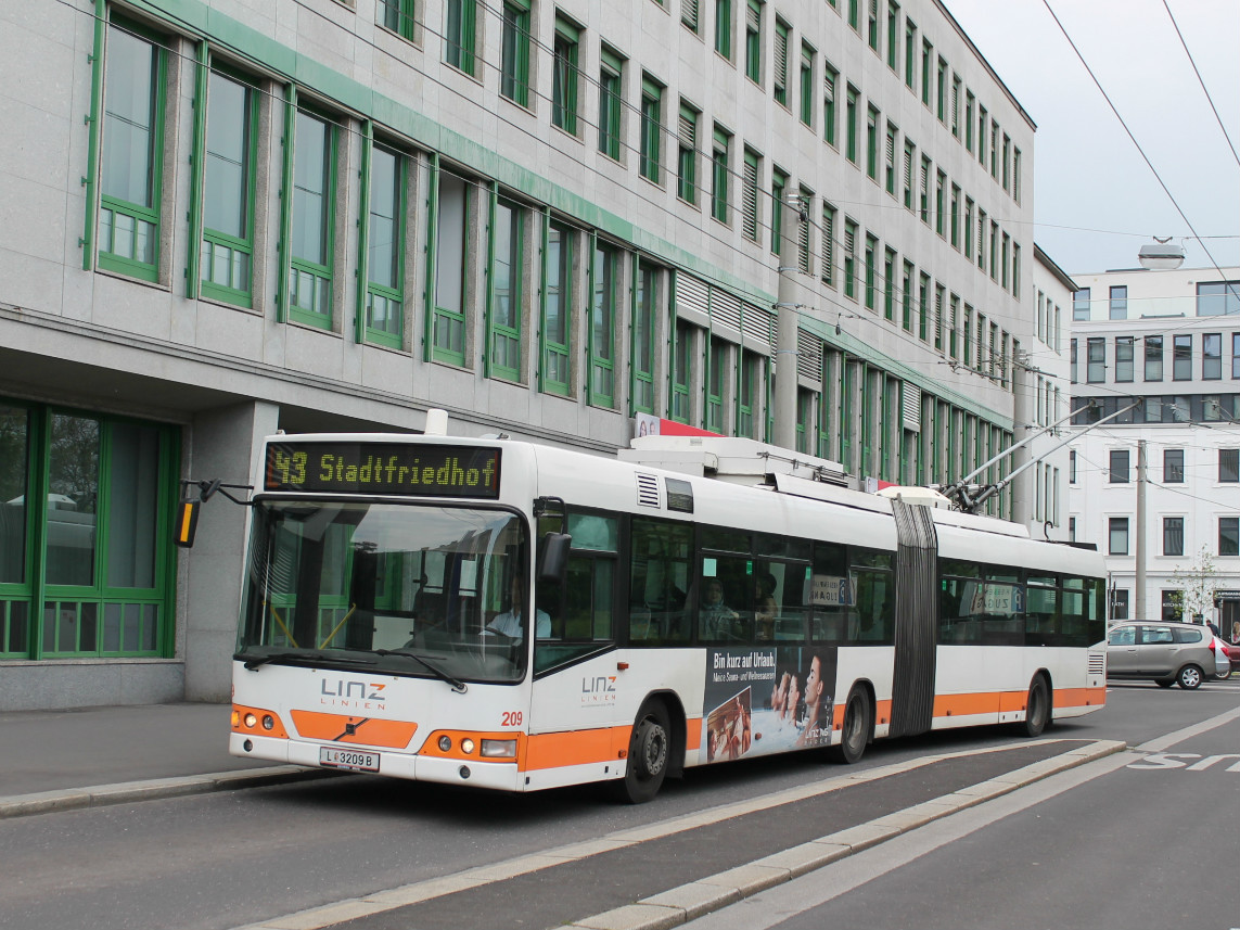 Линц, Volvo V 7000 AT № 209