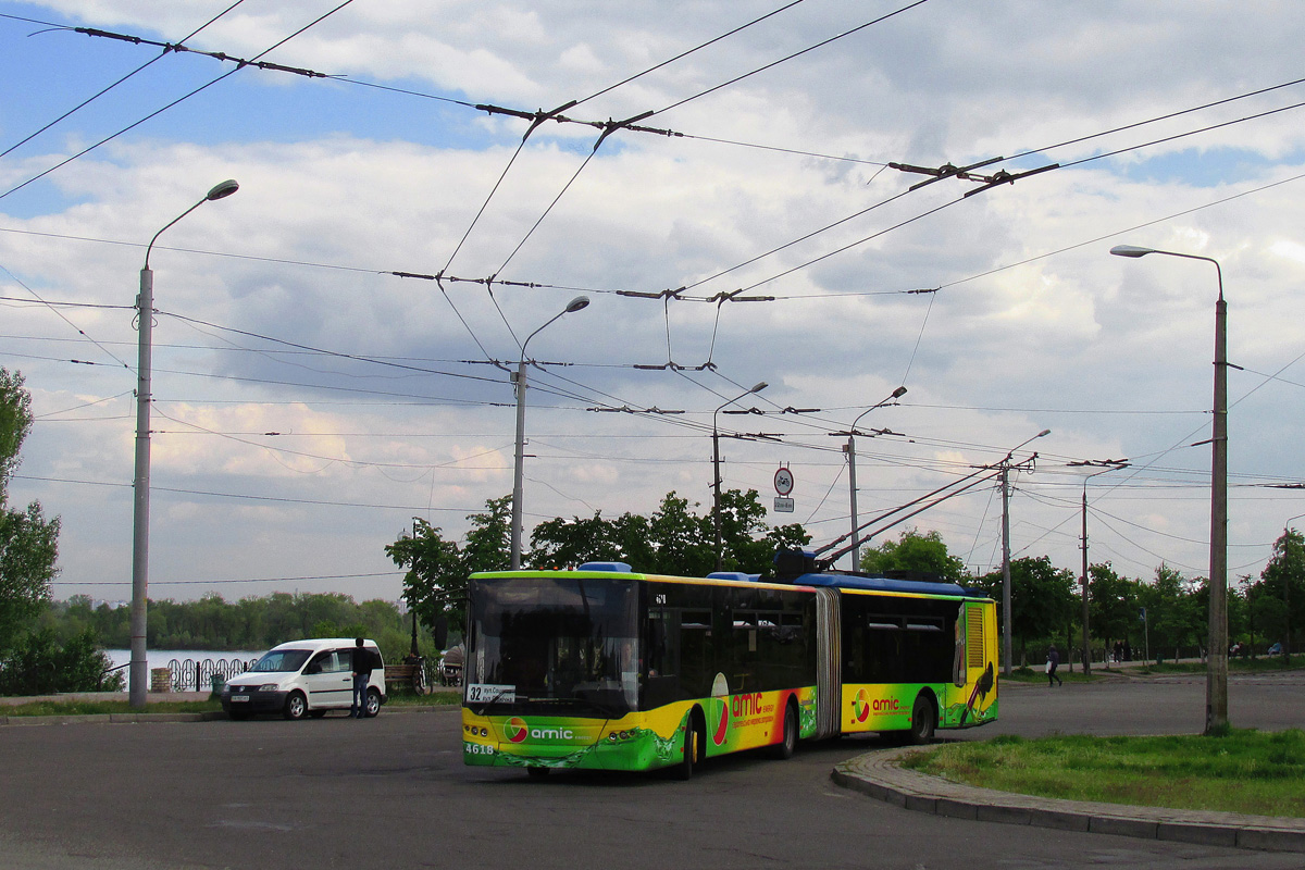 Киев, ЛАЗ E301D1 № 4618
