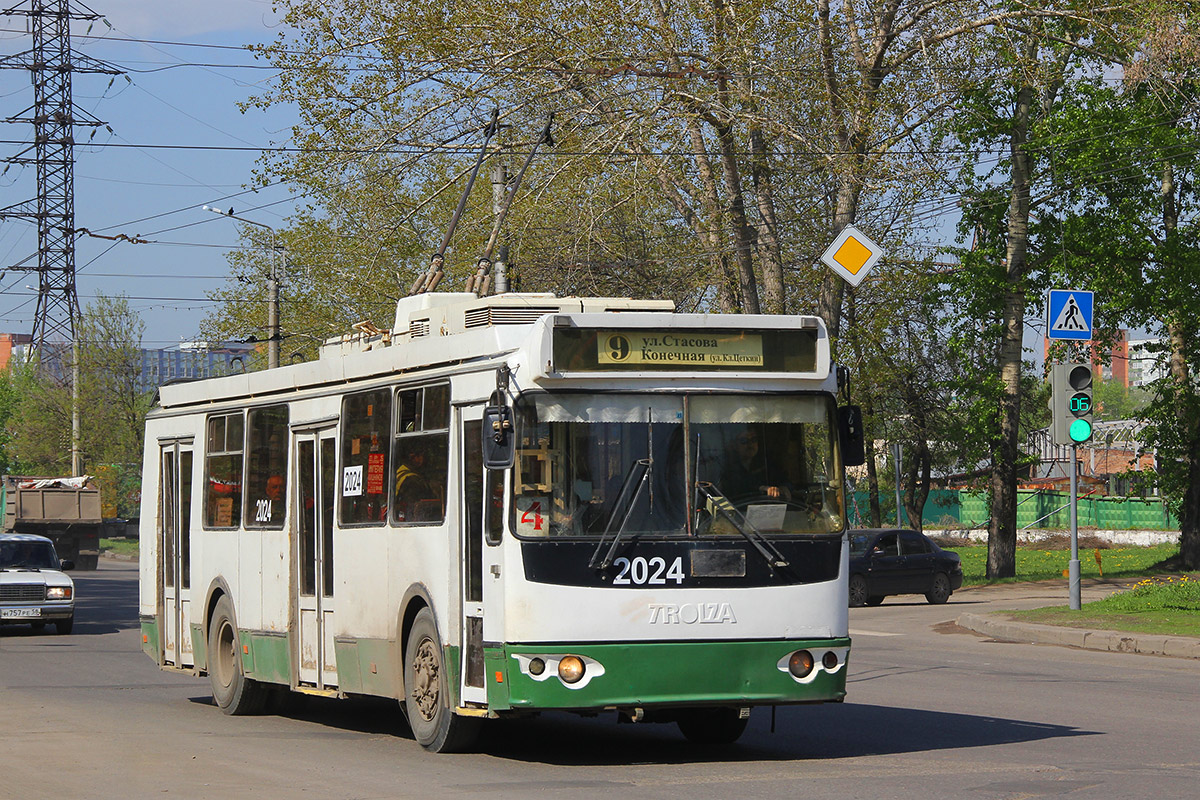Пенза, ЗиУ-682Г-016.02 № 2024