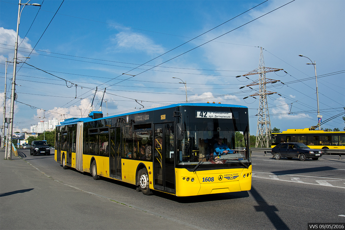 基辅, LAZ E301D1 # 1608