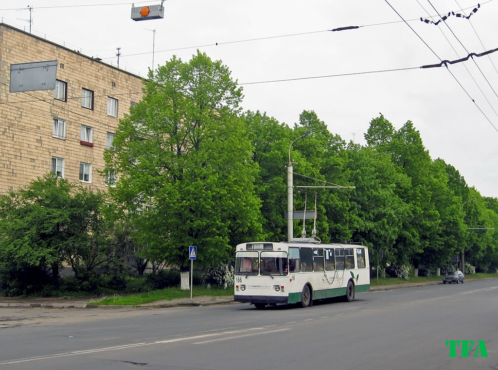 Луцк, ЗиУ-682В-012 [В0А] № 166; Луцк — Проводное воскресение, маршруты на с. Гаразджа