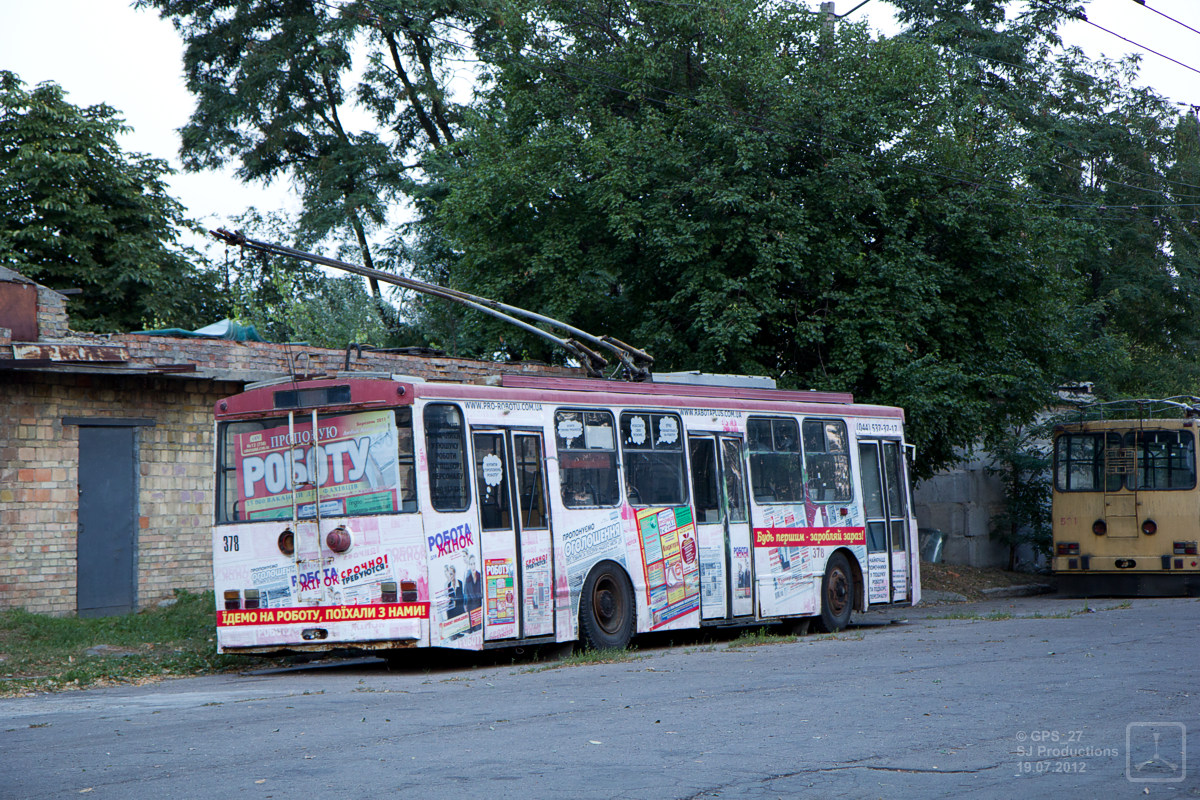 Киев, Škoda 14Tr02/6 № 378