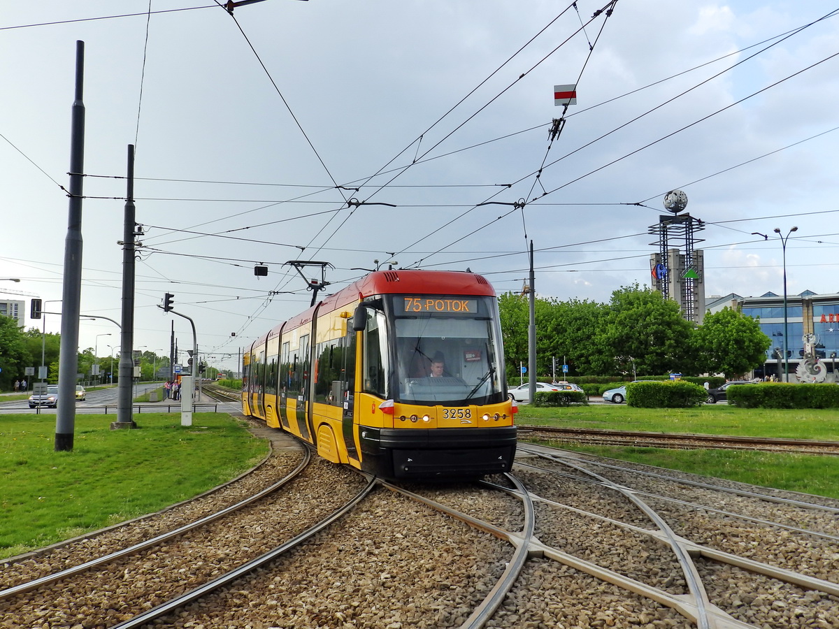 Варшава, PESA Swing 120Na № 3258