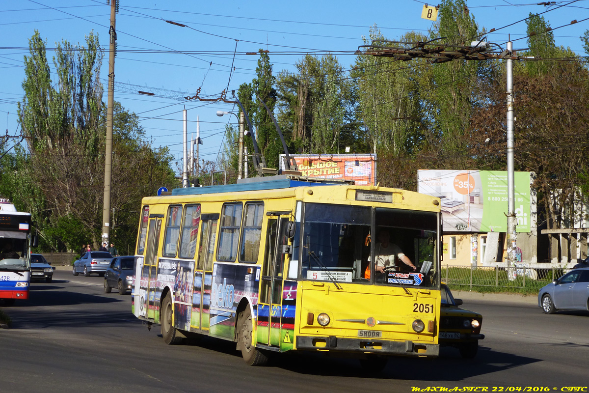 Крымский троллейбус, Škoda 14Tr02/6 № 2051