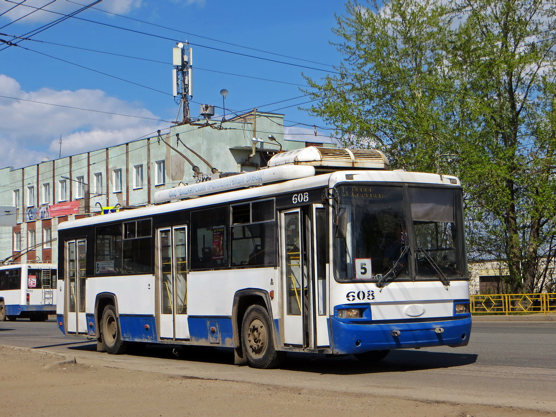 Киров, БТЗ-52768А № 608