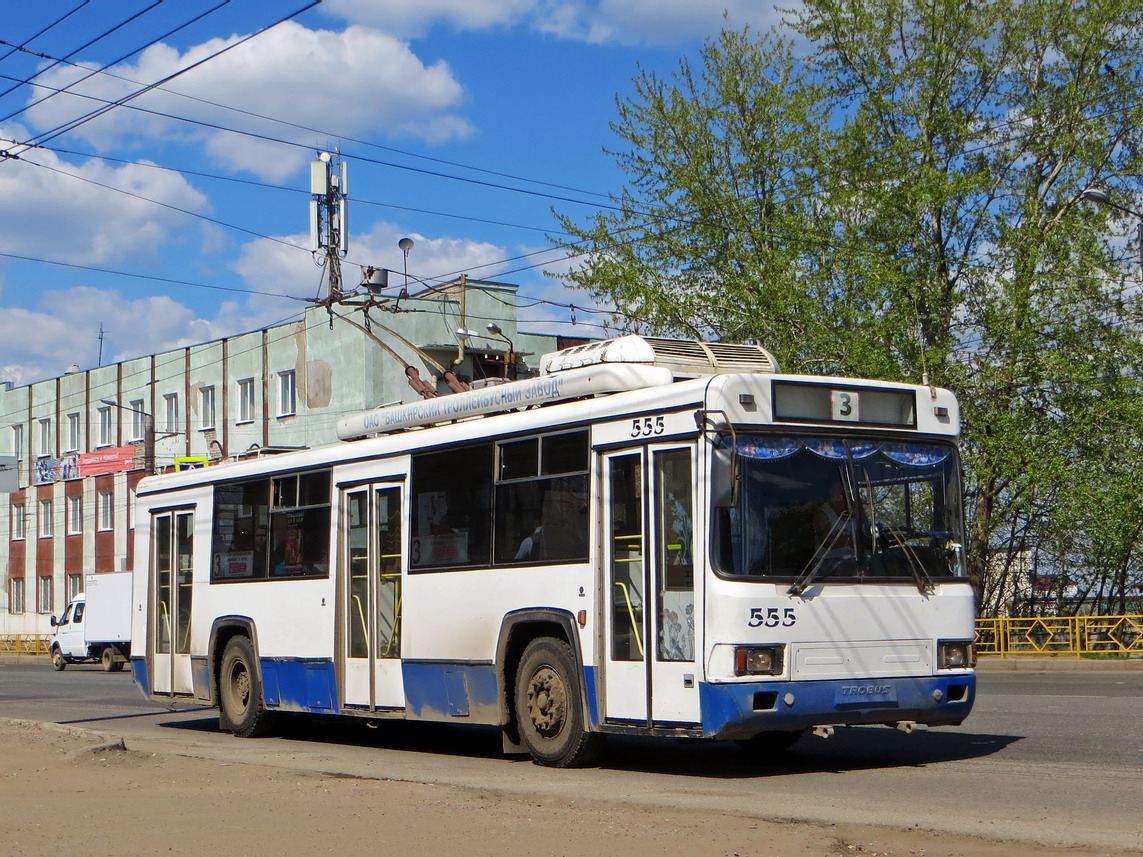 Киров, БТЗ-52764Р № 555