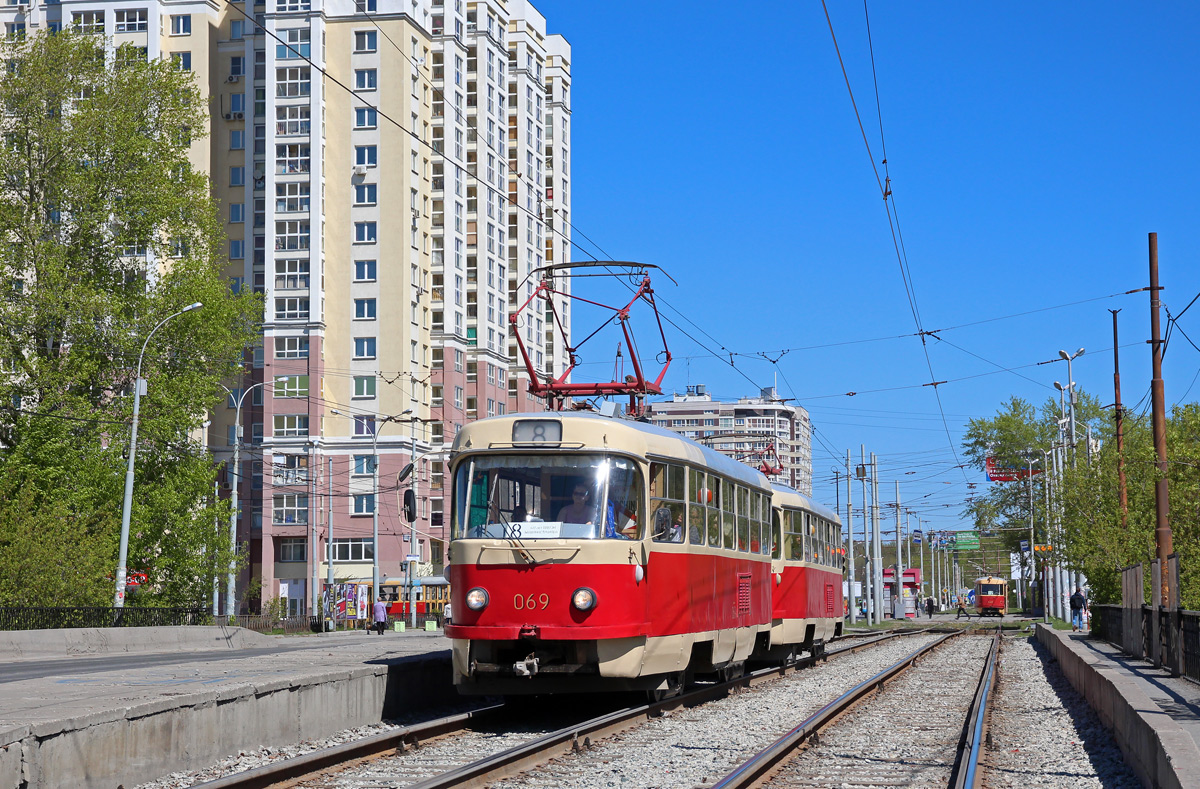 Yekaterinburg, Tatra T3SU (2-door) № 069