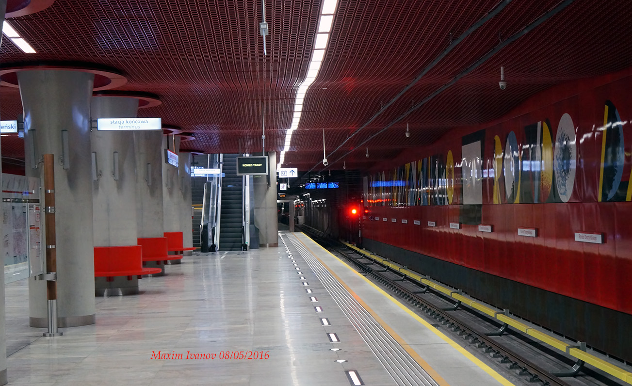 Warschau — Metro