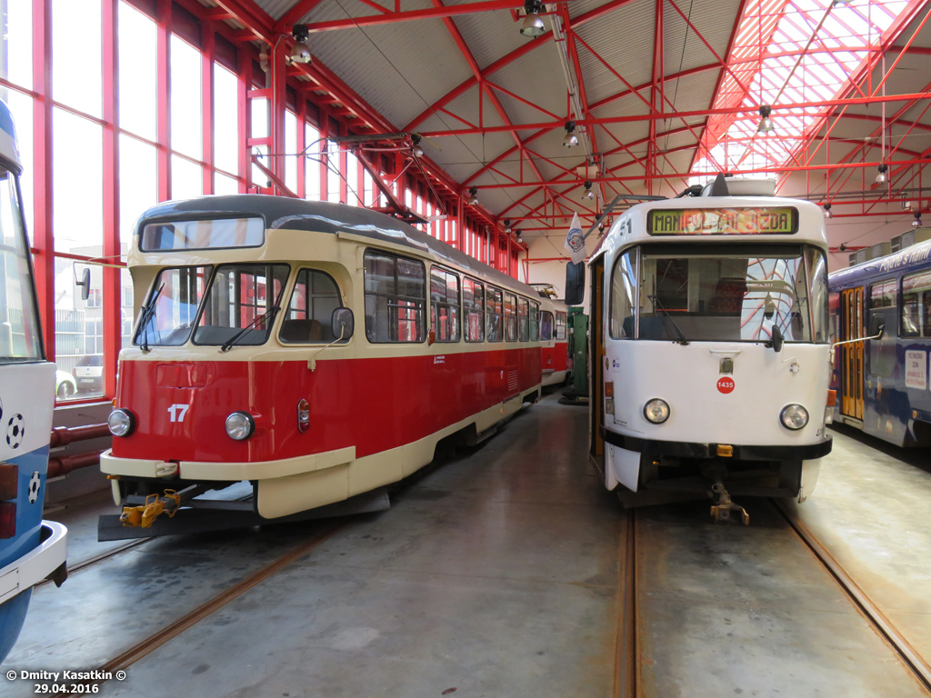 Либерец ― Яблонец-над-Нисой, Tatra T2R № 17; Либерец ― Яблонец-над-Нисой, Tatra T3M.04 № 51