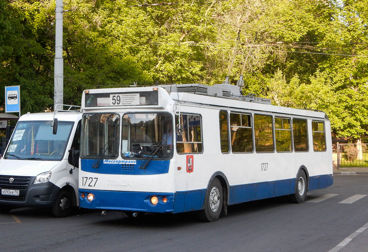 Moszkva, ZiU-682G-016.02 (with double first door) — 1727