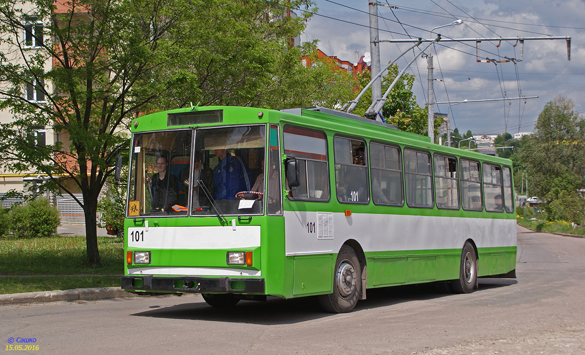 Тернополь, Škoda 14Tr02/6 № 101; Тернополь — Экскурсия на троллейбусе ЮМЗ Т1 #119 и Škoda 14Tr # 101, 15.05.2016
