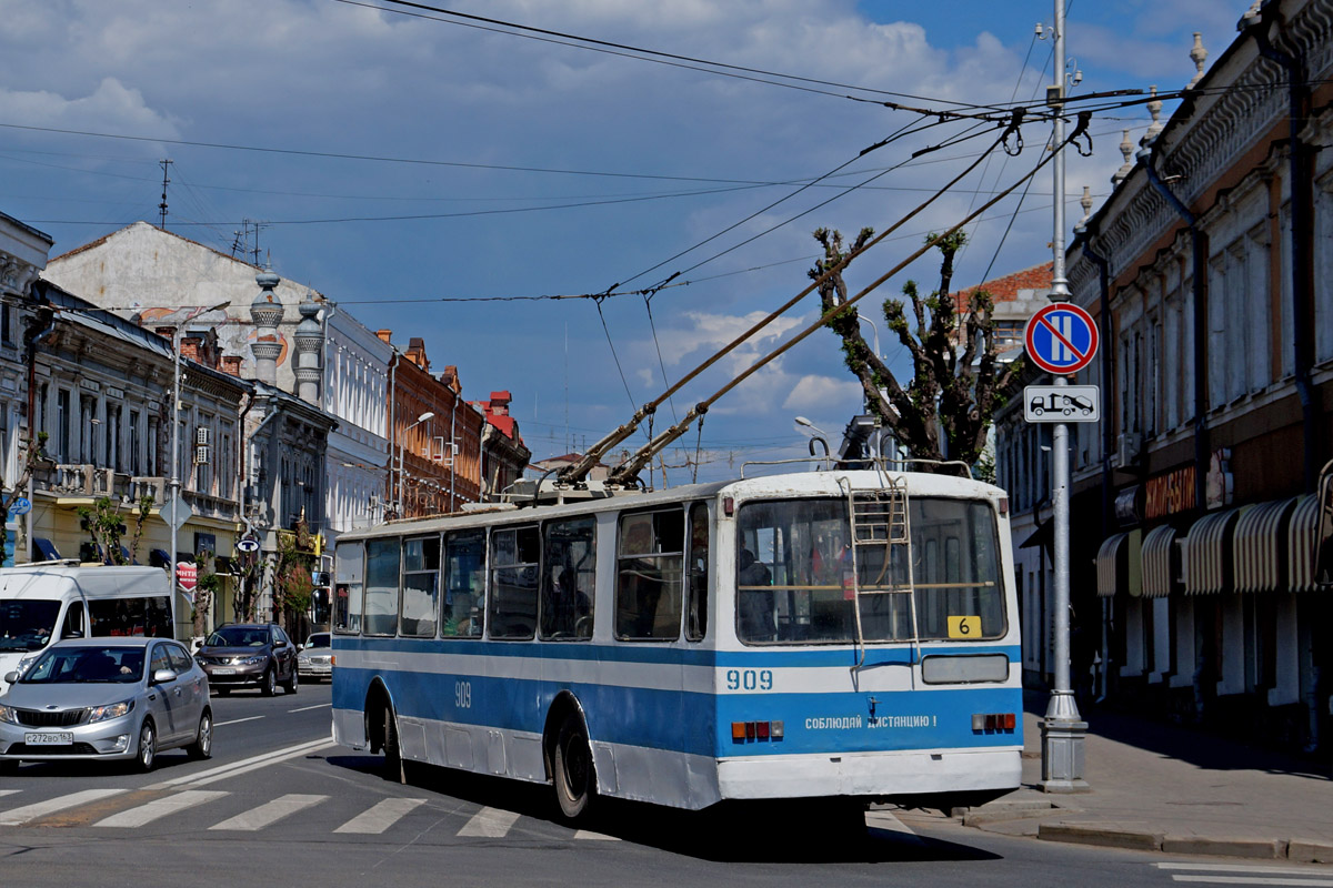 Samara, ZiU-682G (SZTM) č. 909