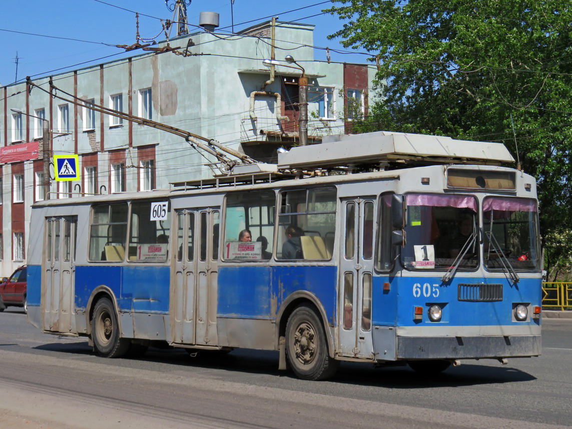 Киров, ЗиУ-682 КР Иваново № 605