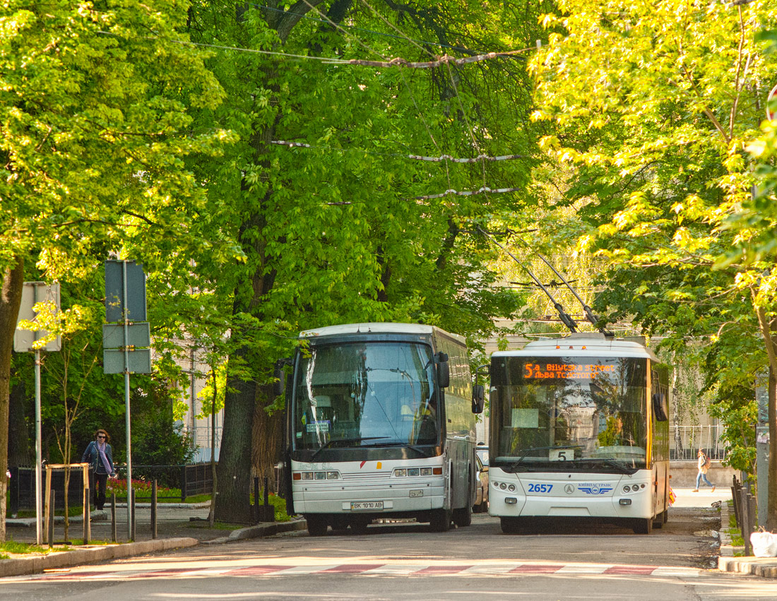 Киев, ЛАЗ E301D1 № 2657; Киев — Движение по служебному кольцу Леонтовича — Б. Хмельницкого — Пирогова