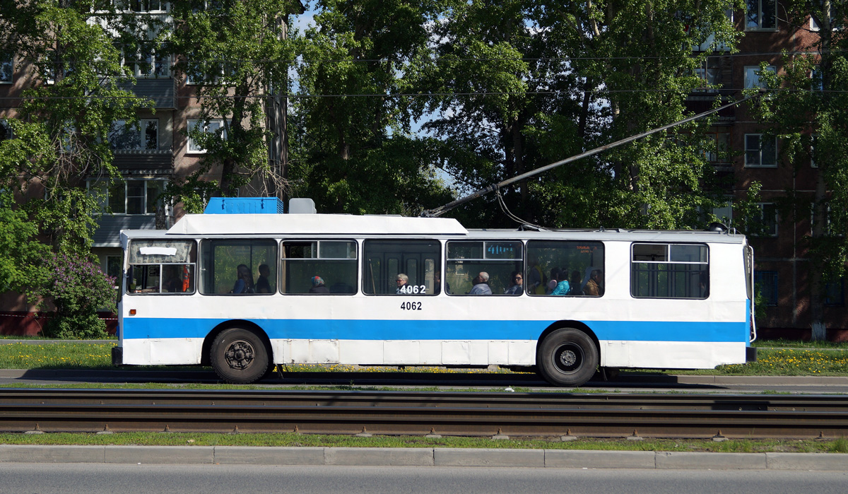 Барнаул, ЗиУ-682 КВР БТРМ № 4062