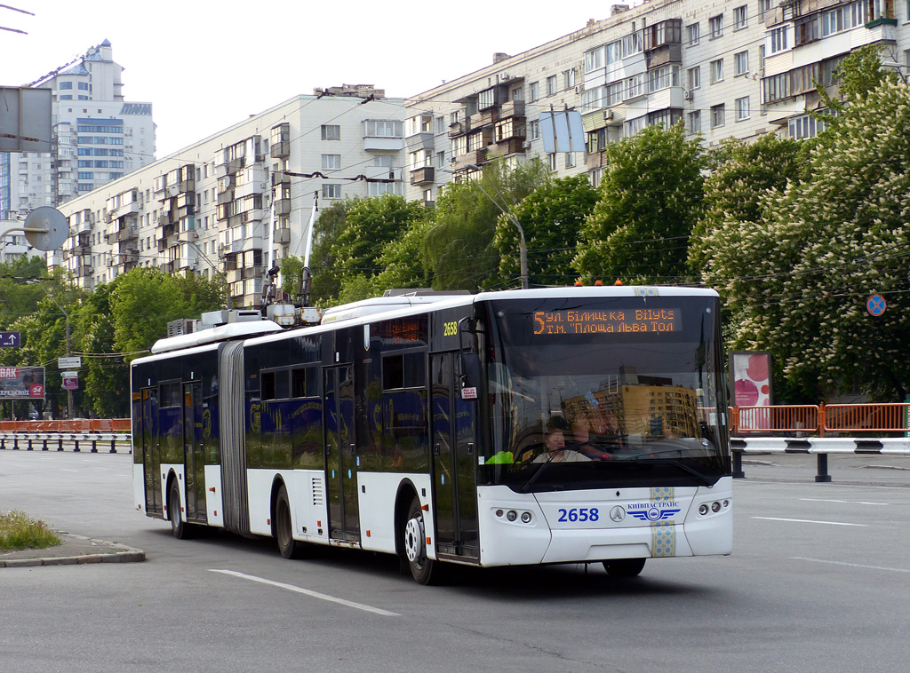 Київ, ЛАЗ E301D1 № 2658