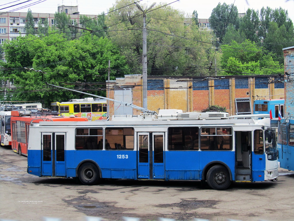 Саратов, ЗиУ-682Г-016.02 № 1253