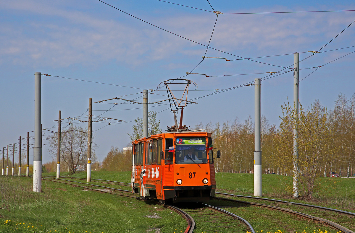Nižnekamskas, 71-605 (KTM-5M3) nr. 87