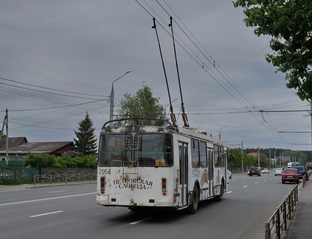 Пенза, ЗиУ-682Г-016.02 № 2054