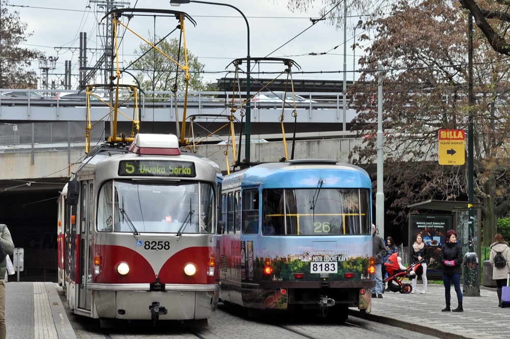 Прага, Tatra T3R.PLF № 8258; Прага, Tatra T3R.PV № 8183