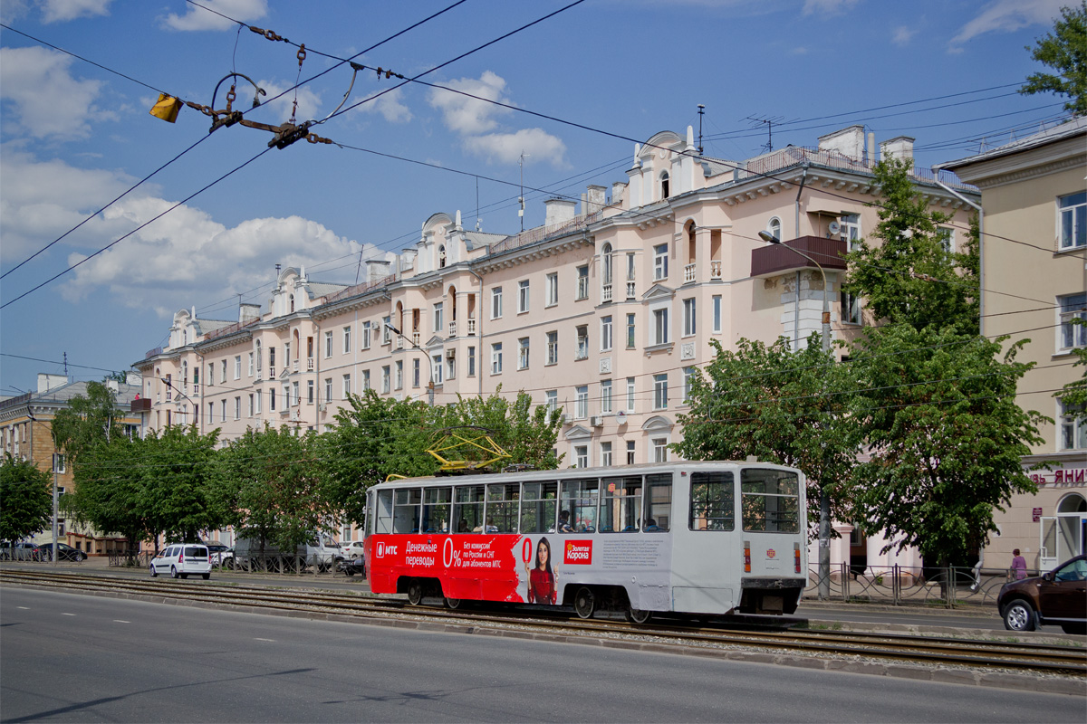 Казань, 71-608КМ № 1221