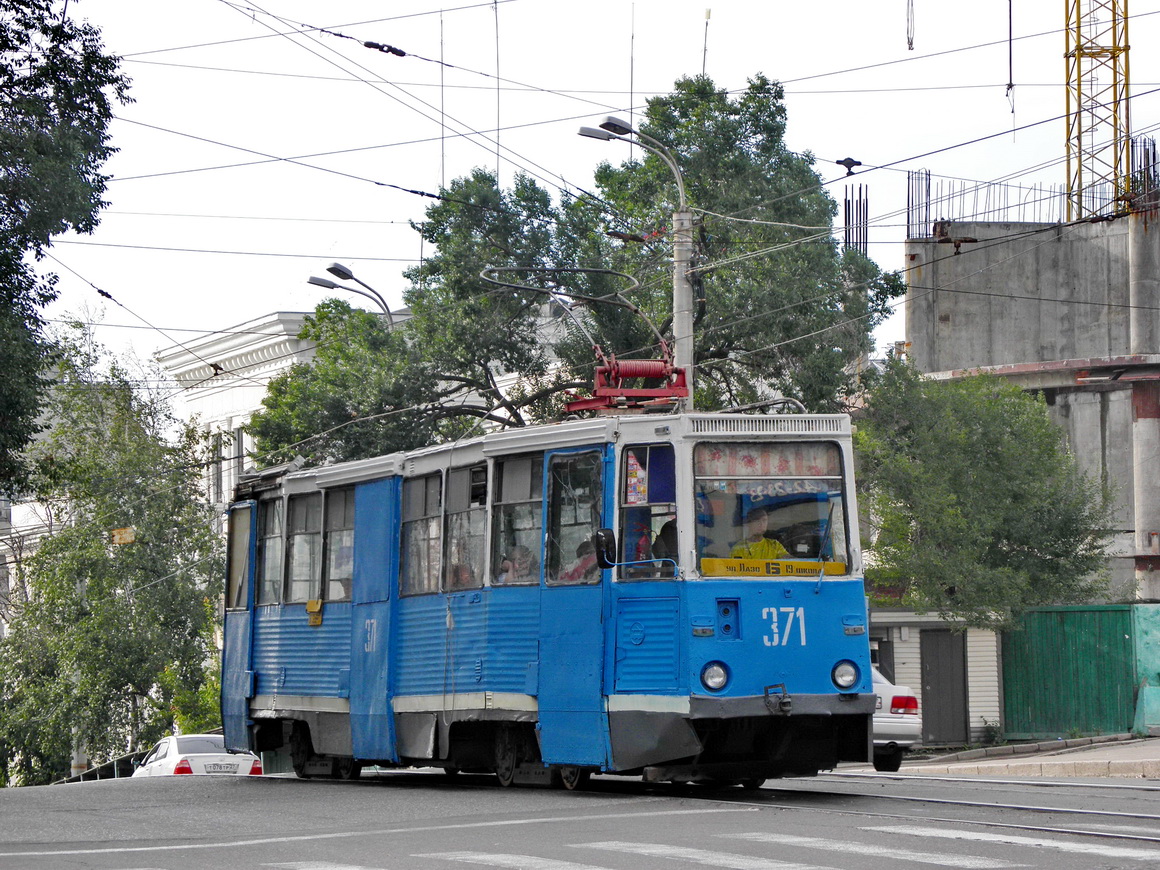 Хабаровск, 71-605 (КТМ-5М3) № 371