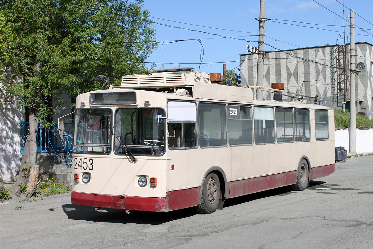 Челябинск, ЗиУ-682Г [Г00] № 2453