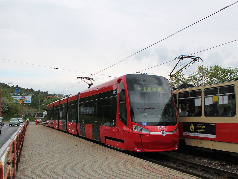 Братислава, Škoda 30T ForCity Plus № 7513