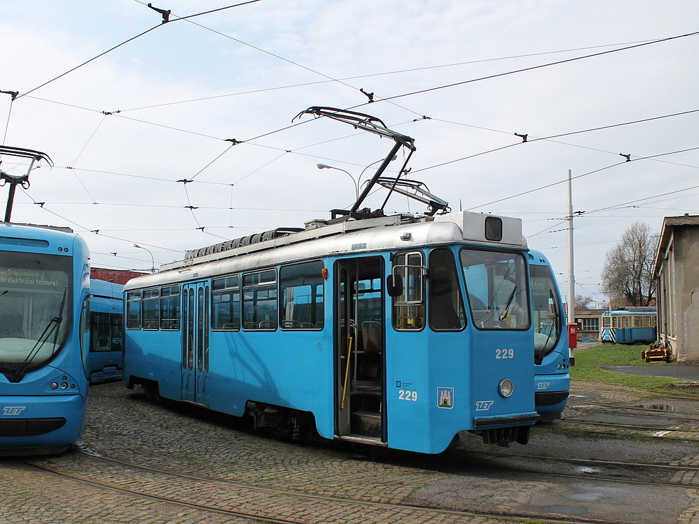 Загреб, Đuro Đaković TMK-1Z № 229