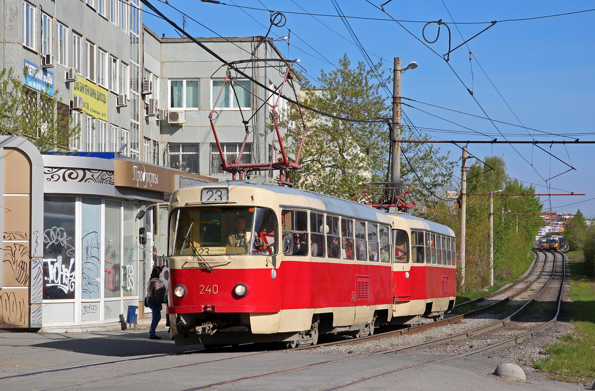 Yekaterinburg, Tatra T3SU Br. 240