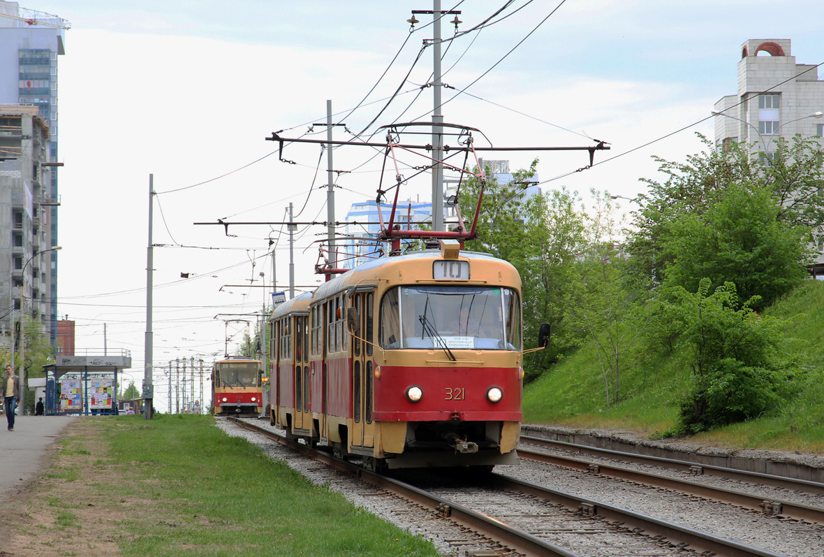 Yekaterinburg, Tatra T3SU № 321