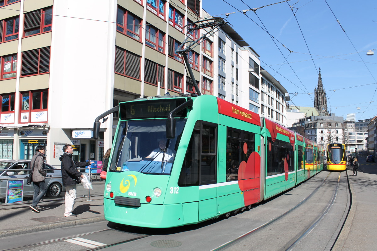 Базель, Siemens Combino № 312