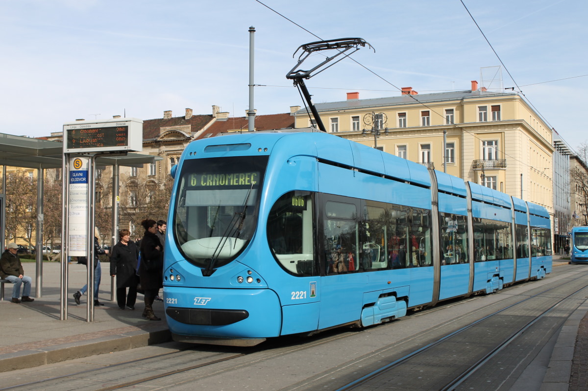 Загреб, Končar TMK 2200 № 2221 Загреб, Končar TMK 2200 № 2221