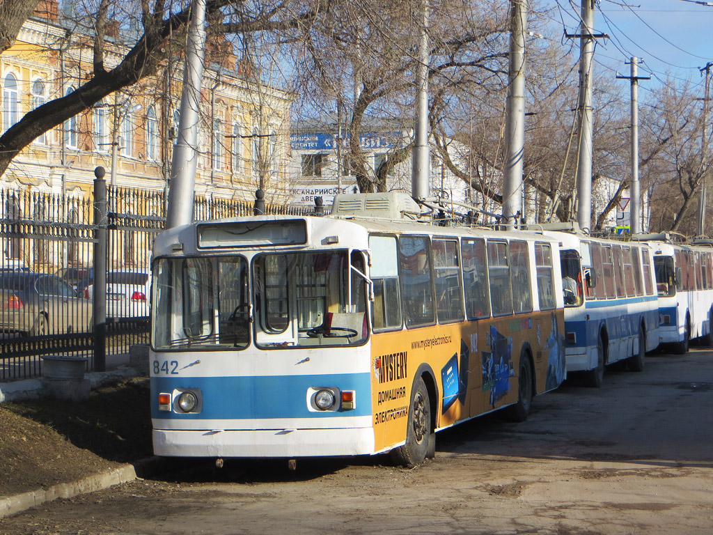 Самара, ЗиУ-682В № 842
