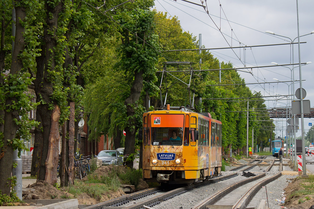 Лиепая, Tatra KT4D № 241