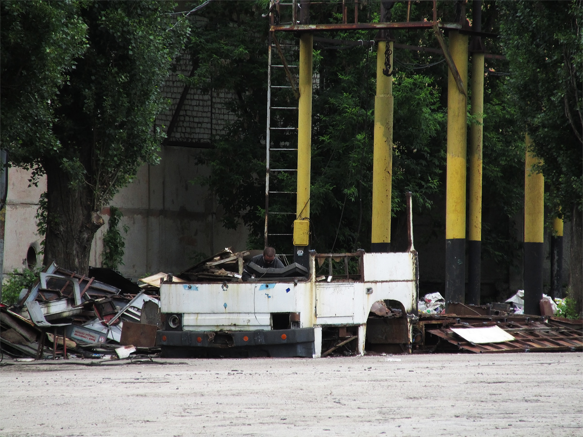 Харків, ЮМЗ Т1 № 2004