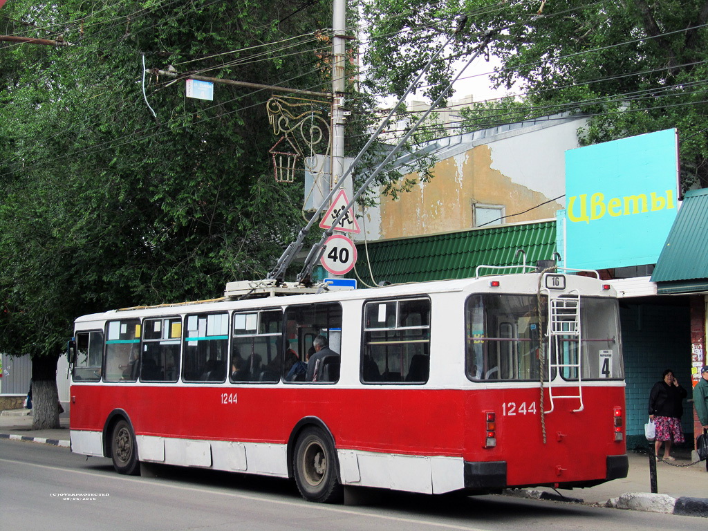 Саратов, ЗиУ-682Г-012 [Г0А] № 1244