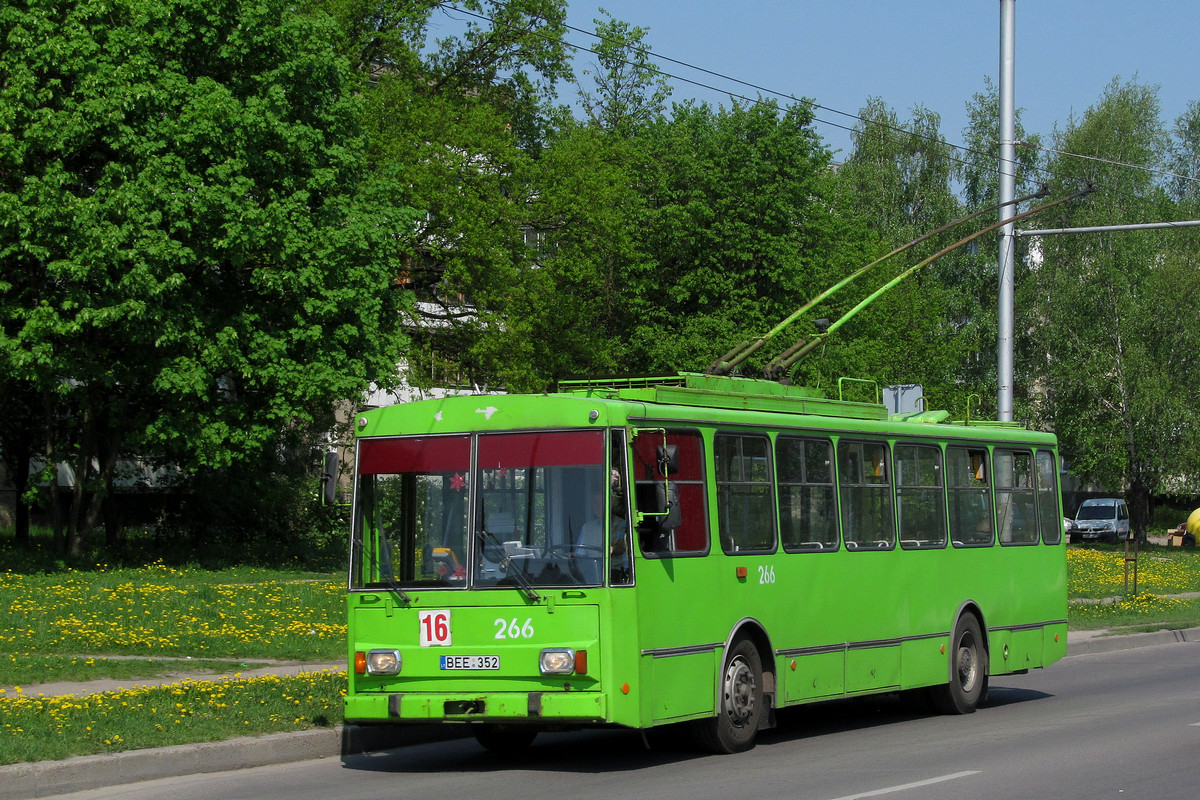 Каунас, Škoda 14Tr02/6 № 266