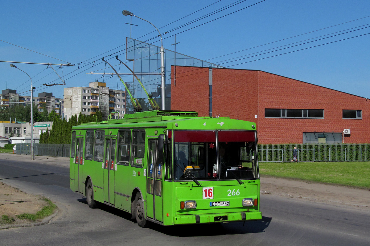 Kaunas, Škoda 14Tr02/6 № 266