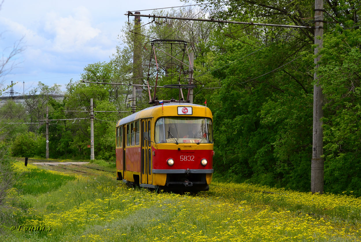 Volgograd, Tatra T3SU # 5832